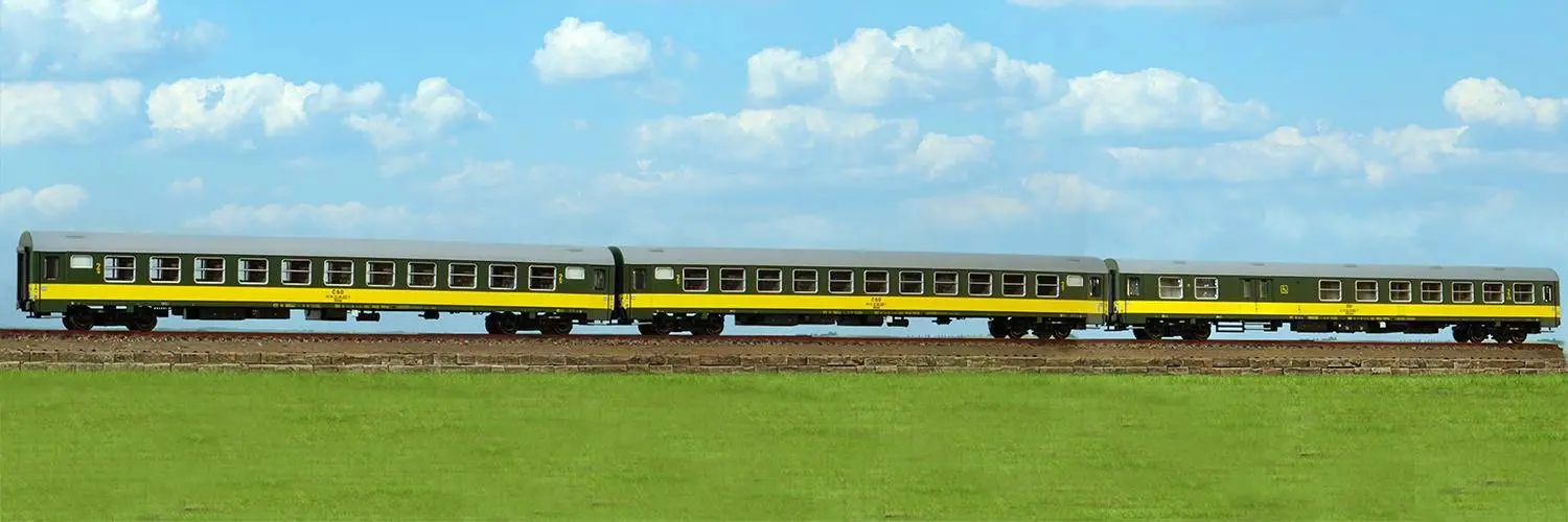 set vagoane calatori ACME 55302