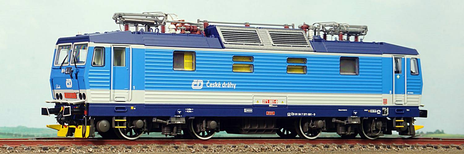locomotiva ES 499
