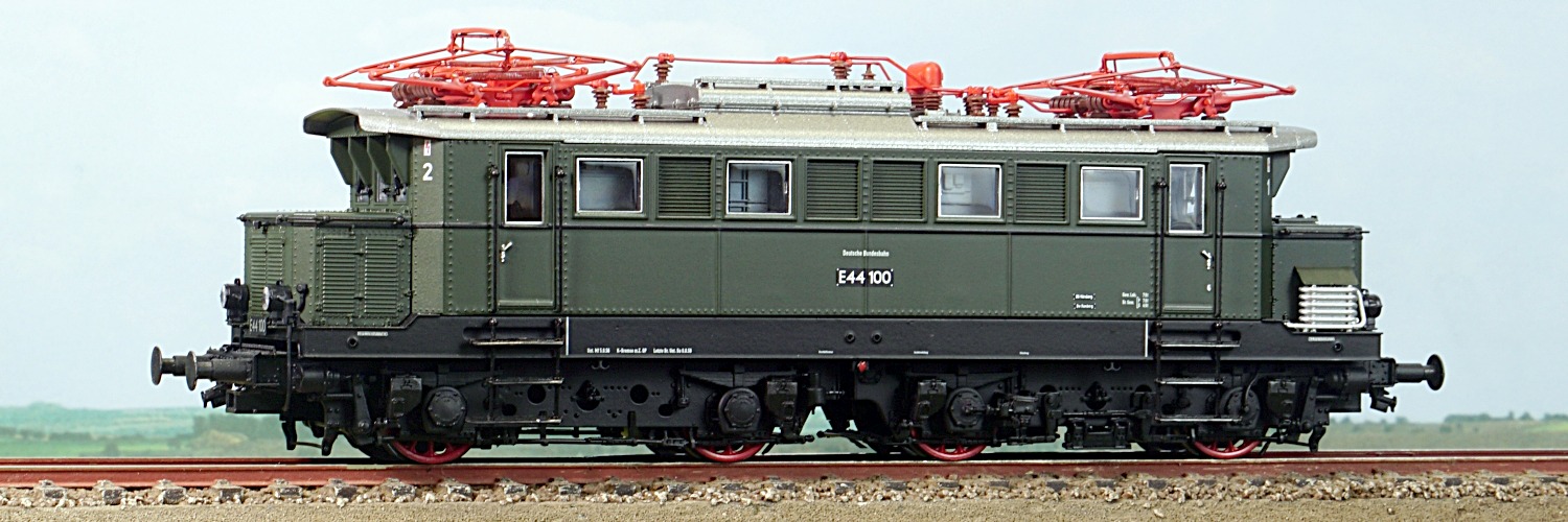 locomotiva electrica E44 100 Brawa 43400