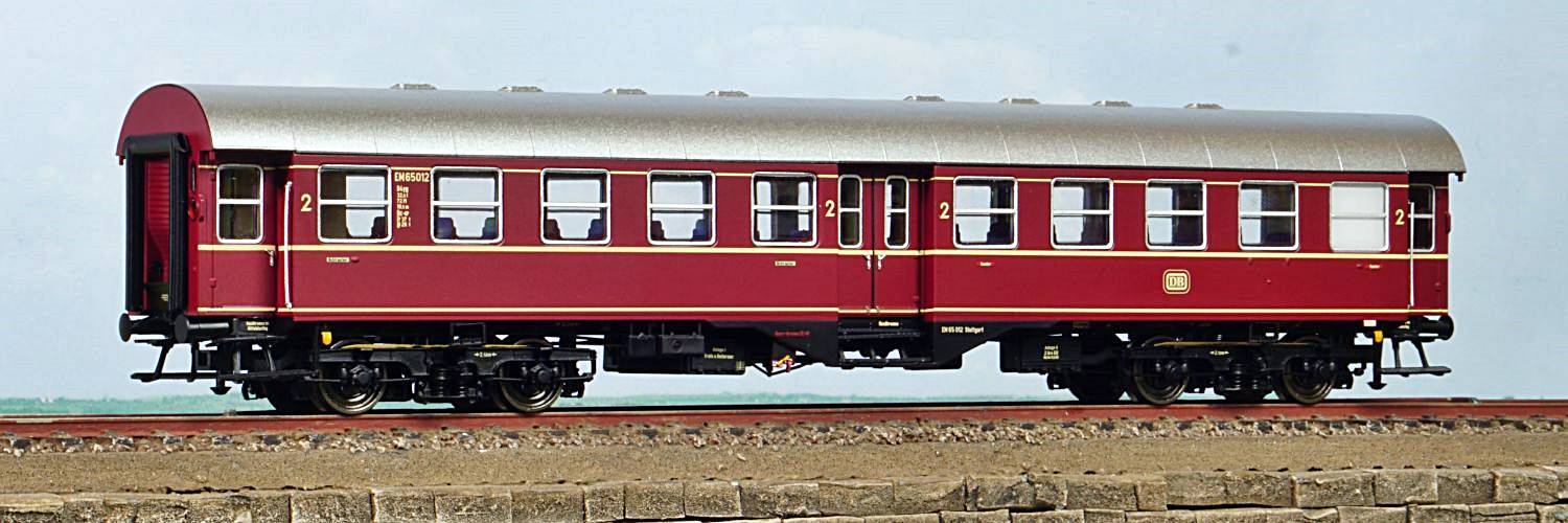 vagon calatori Brawa 46058