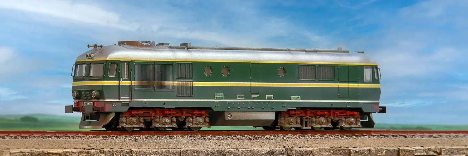 locomotiva diesel ALCo 67 0005-8