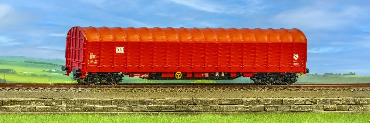 Vagon cu prelata HGD 40034
