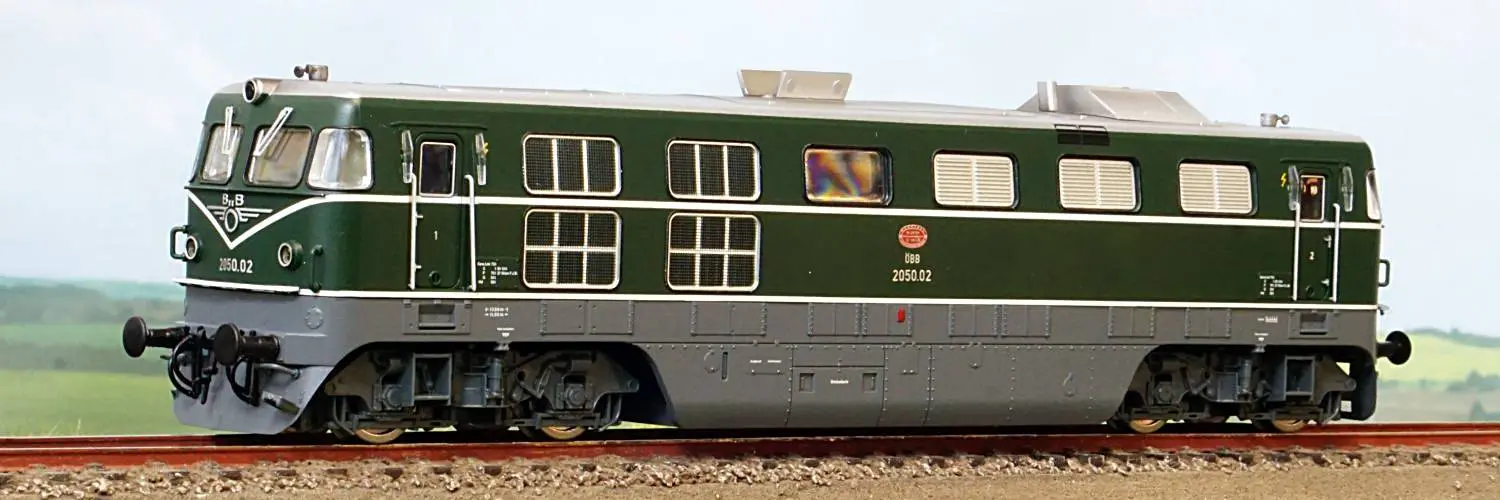 locomotiva diesel 2050.02 Rivarossi HR2851