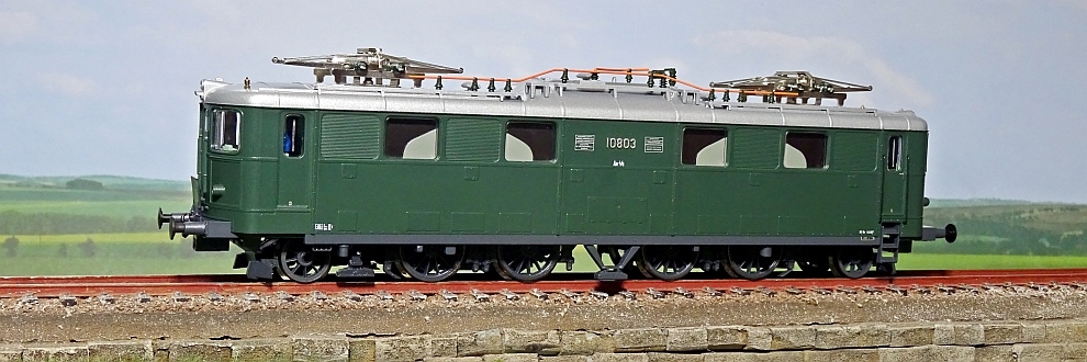 locomotiva electrica Ae 4/6 Roco 72383